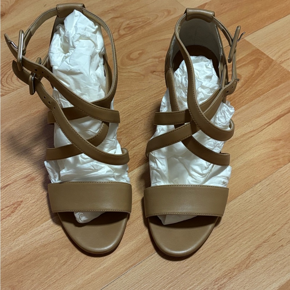 Elegant Tan Strappy Sandals - Picture 1 of 12